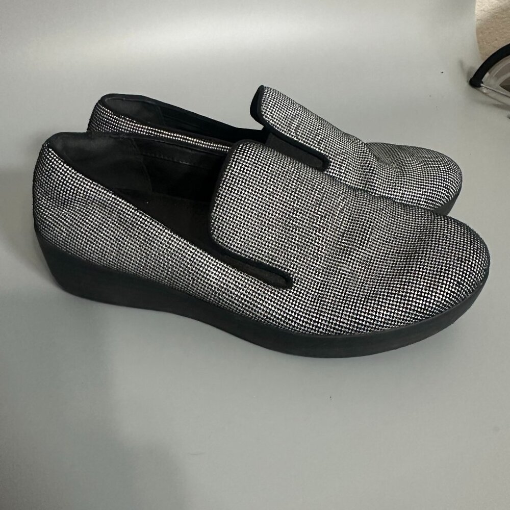 FITFLOP™ SUPERSKATE BLACK & SILVER GLIMMER WEDGE LOAFERS SHOES SZ 6.5